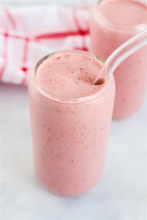 Cherry Smoothie • The Diary of a Real Housewife