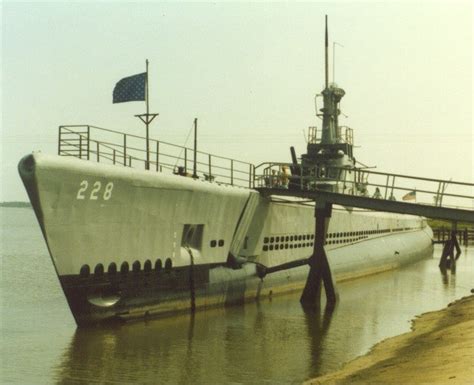 Uss Drum Ss 228 History