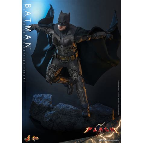 Hot Toys Dc Comics Batman Affleck The Flash Movie Masterpiece Figurine