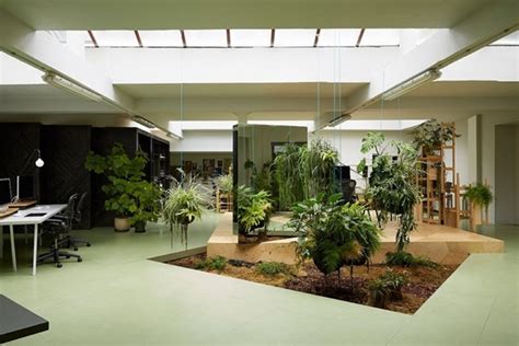 40 Refreshing Indoor Office Garden Ideas Office Salt