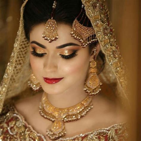 Pakistani Bride By Natasha Salon Pakistani Bridal Makeup Bridal Eye