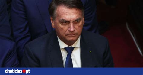 Bolsonaro Apresenta Queixa Contra Presidente Brasileiro Lula Por