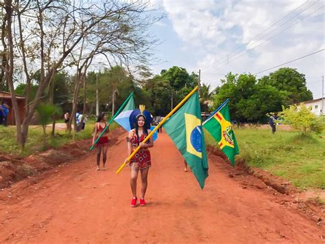 Comunidade Ind Gena Receber Desfiles C Vicos Em Duas Aldeias