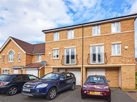 4 Bed Semi Detached House To Rent In The Orchards Cambridge Cb1 £