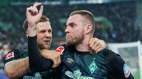 Werder Kolumne Hinter F Llkrug Und Ducksch Fehlt Bremen Das Niveau