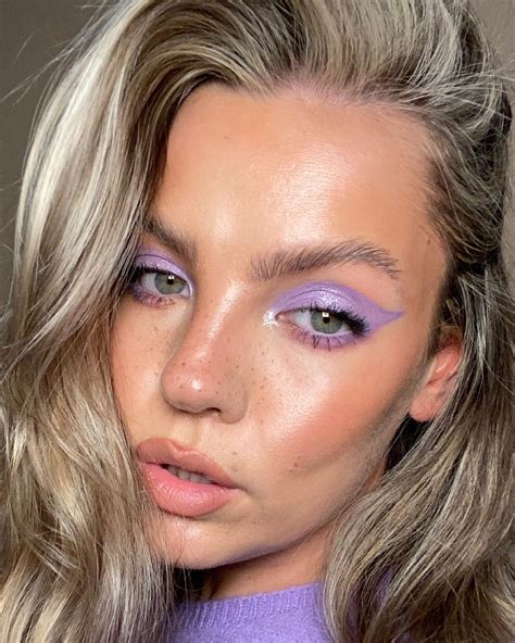 Stacey Louise Make Up Artist On Instagram I Have Some Cheek Posting