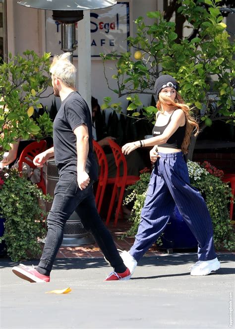 Olivia Jade Giannulli Nude OnlyFans Leaks Fappening FappeningBook