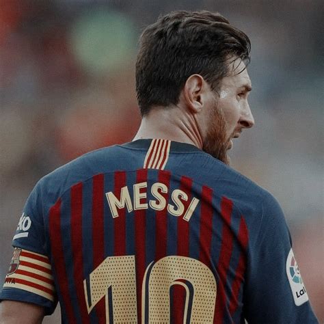 𝒂𝒓𝒕𝒆𝒎𝒊𝒔 — Messi Icons Like If You Save Or Credits To