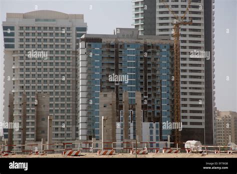 Dubai Sports City stadium construction Stock Photo - Alamy