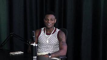 Ela Come Ou Em Uma Festa De Suruba Gay E Um Produtor O Convidou Para Gravar Mas Nunca Teve