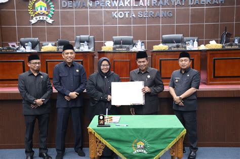 Rapat Paripurna Penandatanganan Persetujuan Usul Pengunduran Diri Wakil