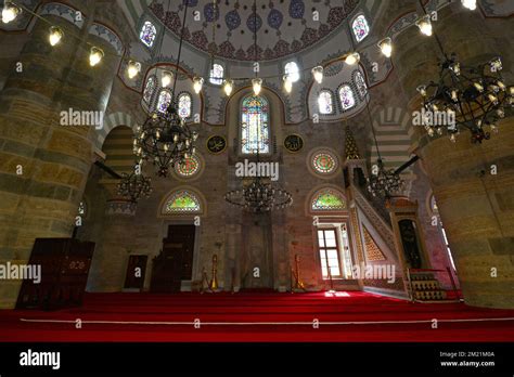 La Mezquita Y Complejo Del Sult N De Mihrimah Situado En El Distrito