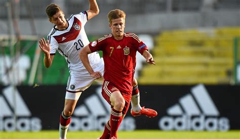 El Joven De La Semana De UEFA Dani Olmo Europeo Sub 17 De La