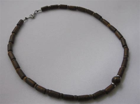 Collier Hommes Tubes En Bois Moderne Bois De Coco Marron Acier