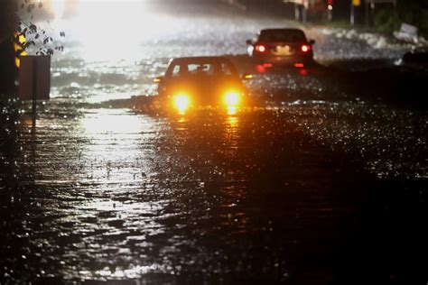 Ida Deja Inundaciones En Nueva York Y Emiten Aviso De Tornado