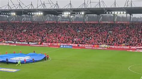 TANIEC ELENY Hymn Widzewa początek meczu Widzew Łódź Jagiellonia