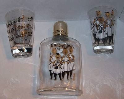 Vintage Gay Fad Liquor Glass Flask Shot Glass Set How Dry I Am