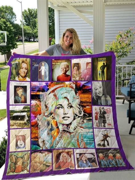 Dolly Parton 05 Quilt Blanket – Teepital – Everyday New Aesthetic Designs