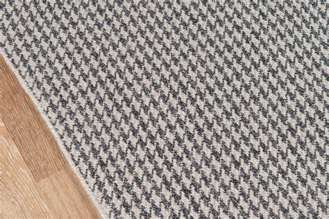 Momeni Houndstooth Hou C Charcoal Area Rug Incredible Rugs And Decor