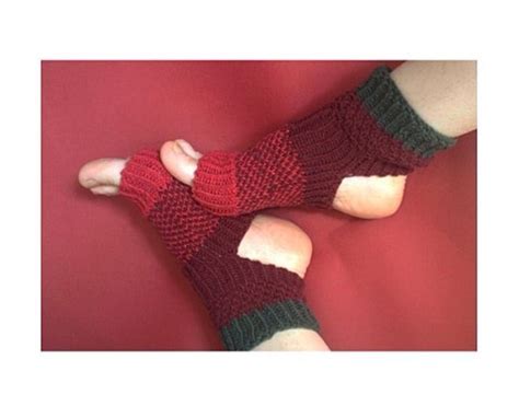 Носочки для йоги или танцев | Arm warmers, Fingerless, Fingerless gloves