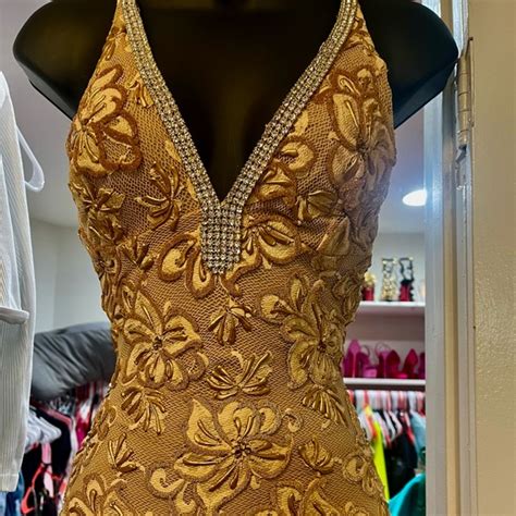 Valiant Dresses Designer Valiant Xs Nude Swarovski Dress With Puffy Paint And Stones