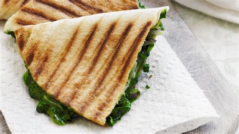 Spinach and cheese quesadillas recipe - Netmums