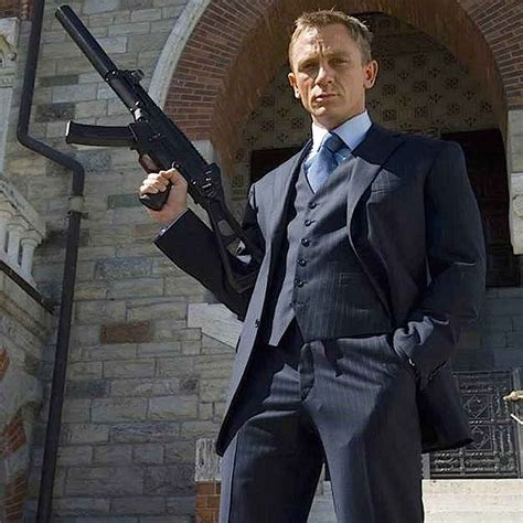 Daniel Craig S Best James Bond Outfits — Roberto Revilla London