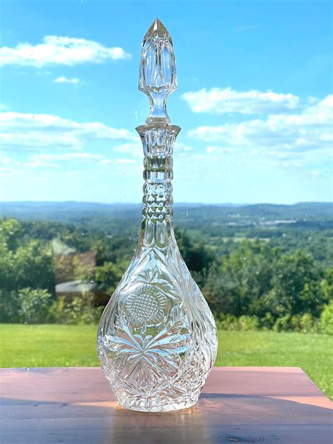 Vintage Whiskey Decanter for sale | Only 3 left at -75%