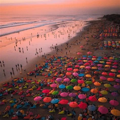 Indahnya Tempat Populer Untuk Menikmati Sunset Di Pantai Double Six