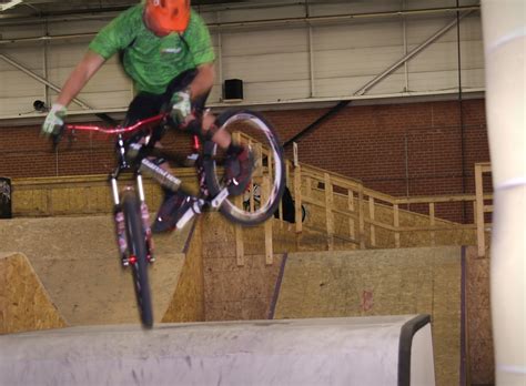 Manitou Circus Expert Suspension Fork Review - Singletracks Mountain ...