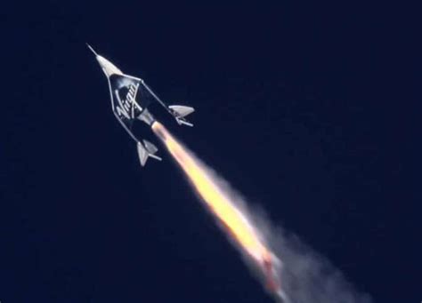 Tudo sobre o 1º voo turístico pago da Virgin Galactic ao espaço