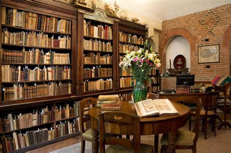 Необычные книжные магазины Санкт-Петербурга: список из 13 мест