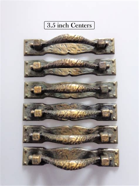 Antique Brass Hammered Pulls And Backplates 3 5 In Centers 6 Cabinet Dresser Drawer Pull