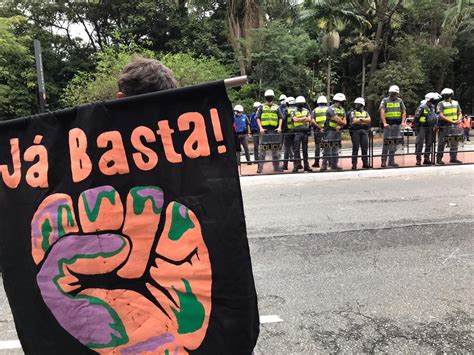 Torcidas Organizadas Fazem Ato Em Defesa Da Democracia Em São Paulo