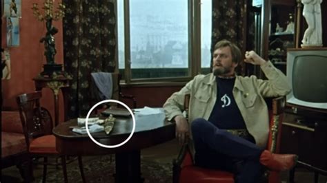 В «Иван Васильевич меняет профессию» нашли киноляп. Внимание на ...