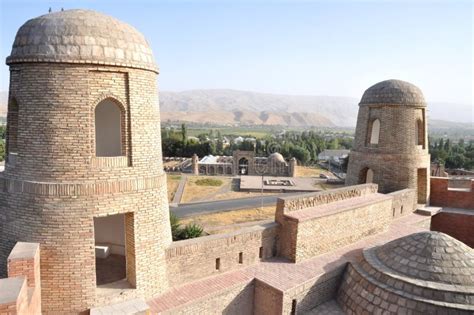 La Voûte En Parc Et Forteresse De Khujand Citadelle Le Tadjikistan