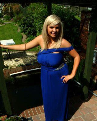 Ellie Jay Strips Off Her Blue Dress Outdoors Porn Pictures XXX Photos Sex Images 3136072 PICTOA