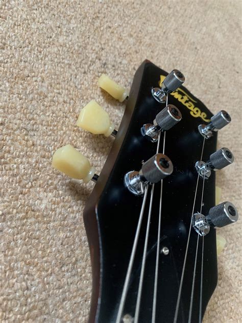 Vintage Gary Moore Greenie V100mrpgm Electric Guitar Rock Stock Stores