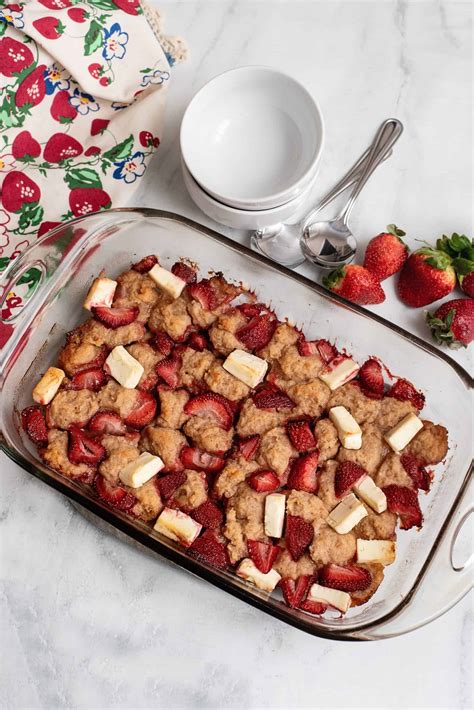 Cream Cheese Strawberry Cobbler - Southern Plate