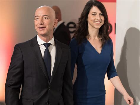 Bezos New Partner : Bezos S Girlfriend Shared Intimate Chats To Brother ...