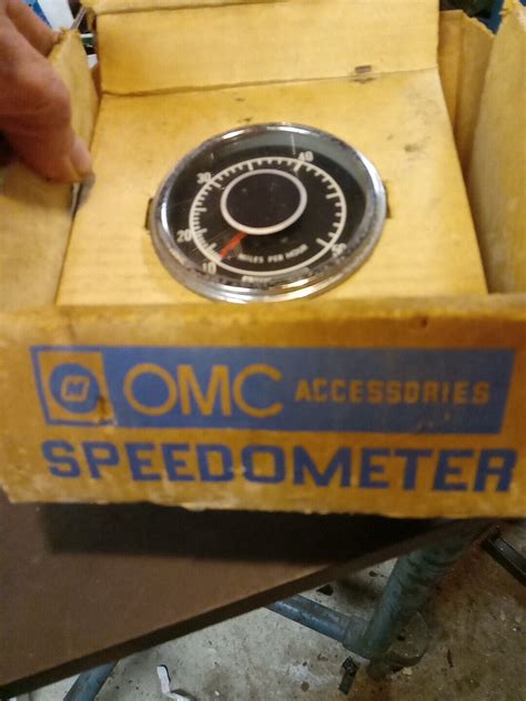 Vintage Omc Marine Boat Gauge Speedometer 50 Mph Ebay