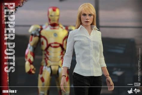 Iron Man Pepper Potts Collectible Figure Revealed By Hot Toys Comicbook
