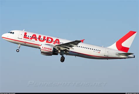 OE LOI LaudaMotion Airbus A320 214 Photo By Marcel Rudolf ID 1571553