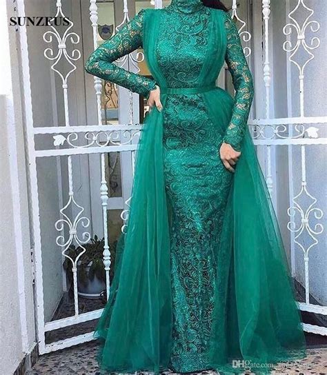 Sheath High Neck Long Sleeve Evening Dresses Green Lace Saudi Arabic