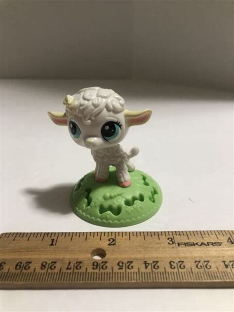 Authentic Littlest Pet Shop Hasbro Lps Lamb In The Garden Ebay