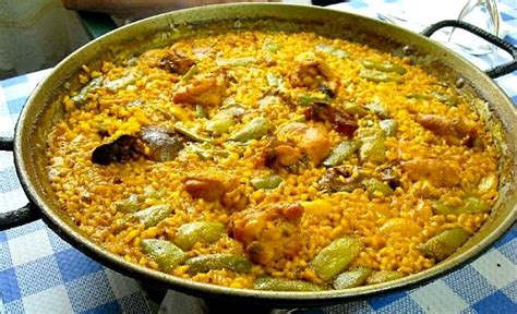 Paella De Pollo