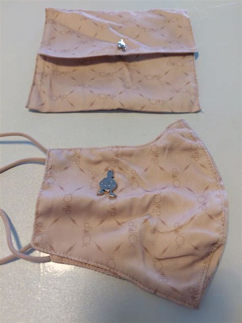 DUCK Fabric Facemask In Nude Worn Once In And Washed Clean Health Nutrition Face