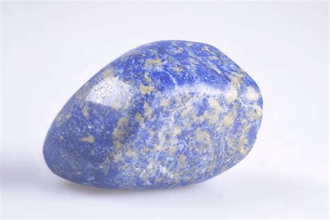 Full Guide To Lapis Lazuli Vs Sodalite This Is The Difference