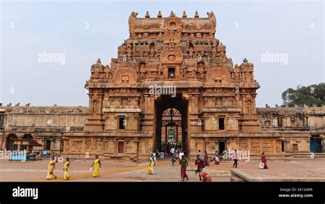 The Amazing Depicting On The Brihadeshwara Temple Entrance Thanjavur