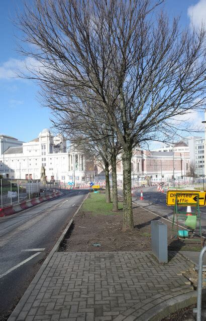 Roadworks Prince S Way A Habiloid Cc By Sa Geograph